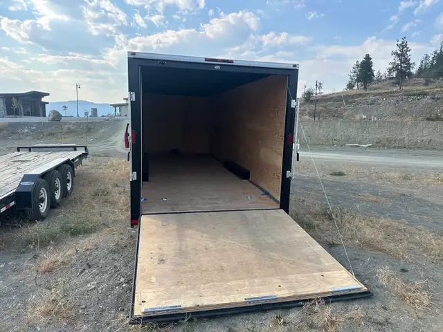 ENCLOSED CARGO TRAILER in Cargo & Utility Trailers in Vernon - Image 4