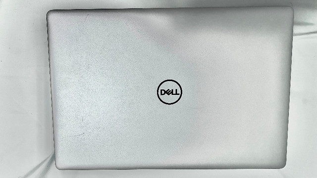 Dell Inspiron 5570 - i5 | 8 GB RAM | 1 TB HDD | Touch Screen in Laptops in Hamilton - Image 2