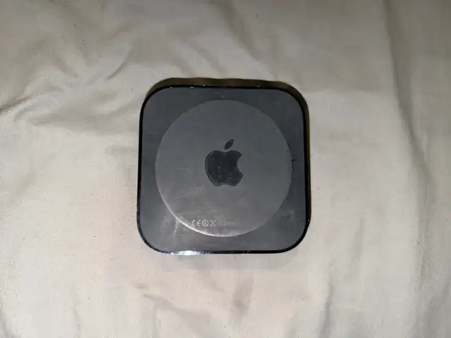 Apple TV 2nd or 3rd Generation No Remote in General Electronics in Edmonton - Image 3