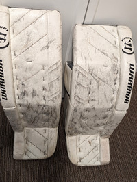 Used Sr Goalie Equipment: Pads, gloves, blockers, and pants