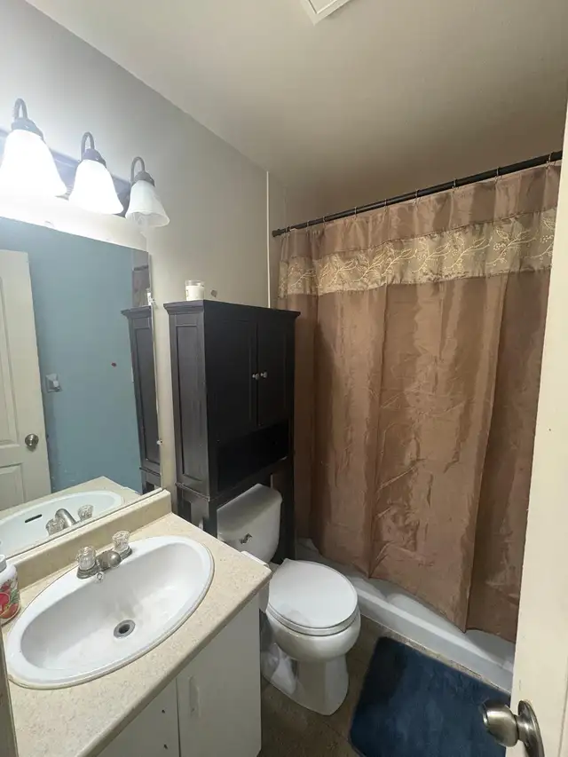 ROOM FOR RENT – $850 ALL INCLUSIVE + FREE PARKING AVAILABLE NOW in Room Rentals & Roommates in Oshawa / Durham Region - Image 8
