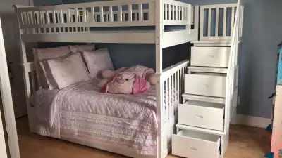 Lit superposé / bunk beds, View more