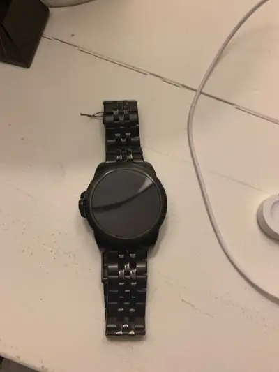 Fossil SMART watch for men. Never used. Retails on Amazon for 150$. Great gift idea. Pick up only, I...
