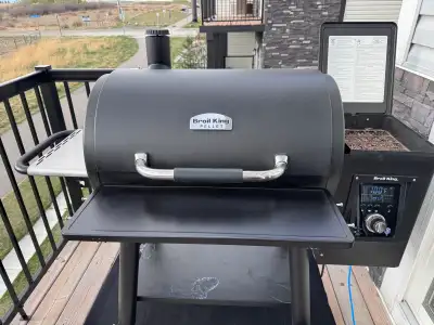 Broil King Pellet BBQ, View more
