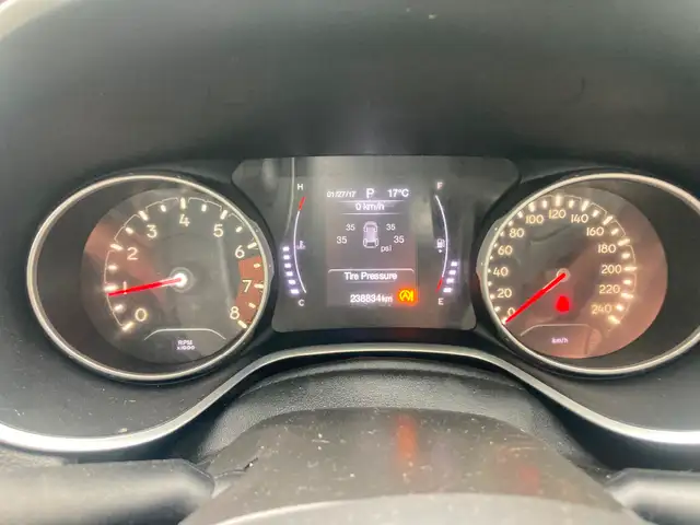 Jeep Compass 2018519422977266821129