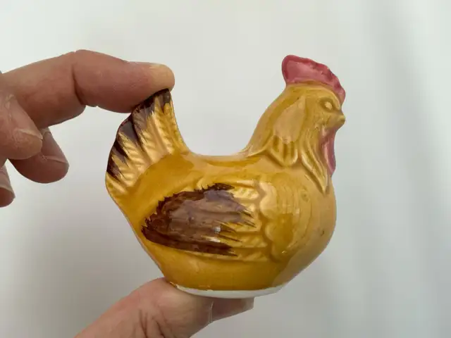 Salière et poivrière vintage en céramique Japan – Poules in Arts & Collectibles in Québec City - Image 7