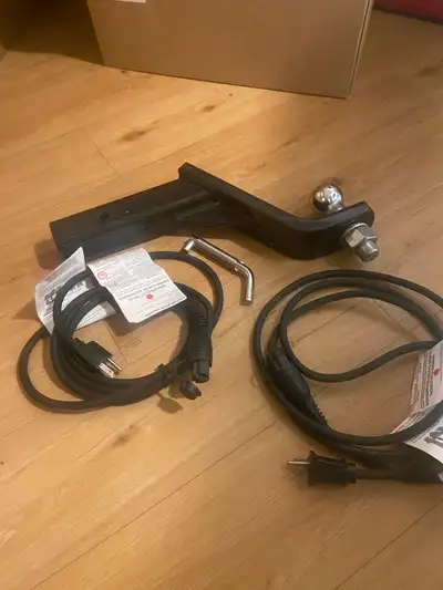 Price of brand new hitch and ball including hitch tool,for recent new RAV 4 higher tired vehicles fo...