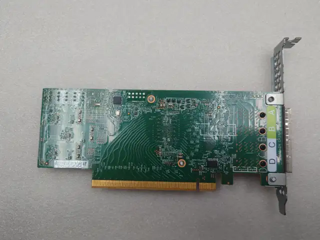 Wiwynn P16RC PCIe Retimer Card F2010 in System Components in City of Toronto - Image 3