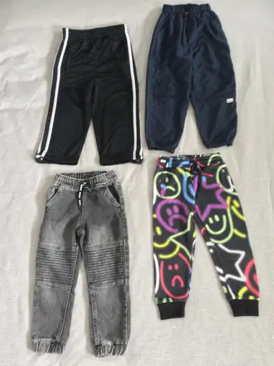 Pantalons différents style pour garçon 4 ans, View more