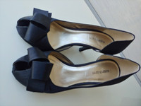 Open-toed Black High Heel Shoes