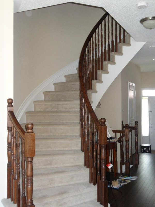 TOWNHOUSE FOR RENT IN BARRHAVEN Commercial & Office Space for Rent