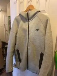 Nike tech-Grey