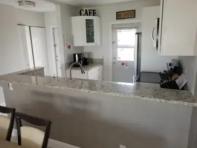 Condo à louer Hawaiian Gardens phase 7 2800 USD/mois, View more