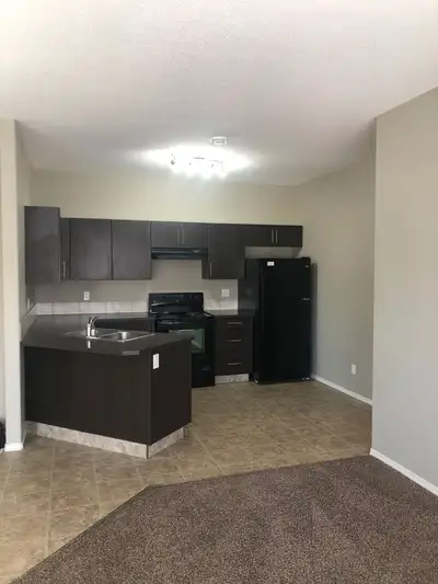 Available Aug 1:   2 Bed w/den, 1 Bath, 2nd Floor Unit