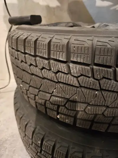 Barely used Yokohama Ice Guard IG53 winter tires made in Japan. They are 205/60/R16 92H IG53. Accord...