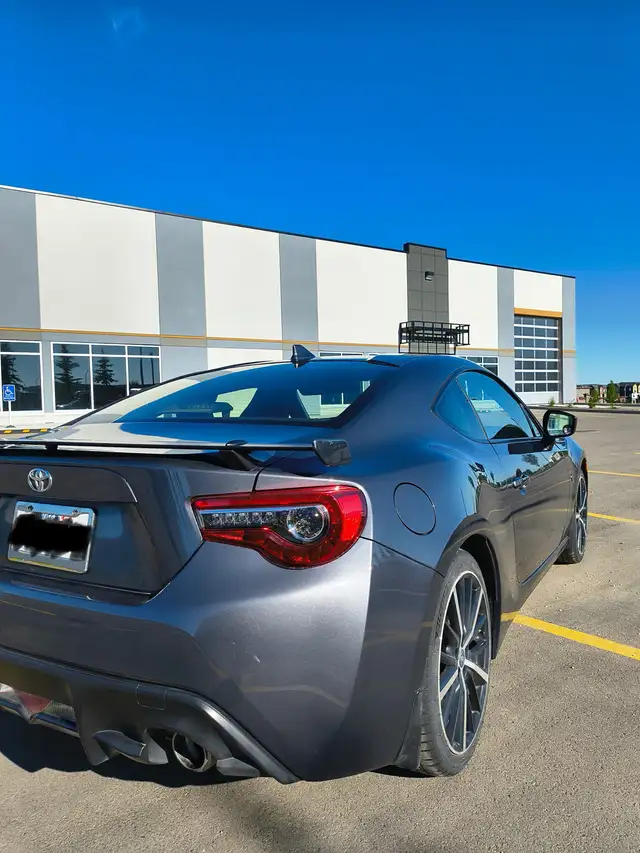 2020 GT86 in Cars & Trucks in Calgary - Image 5