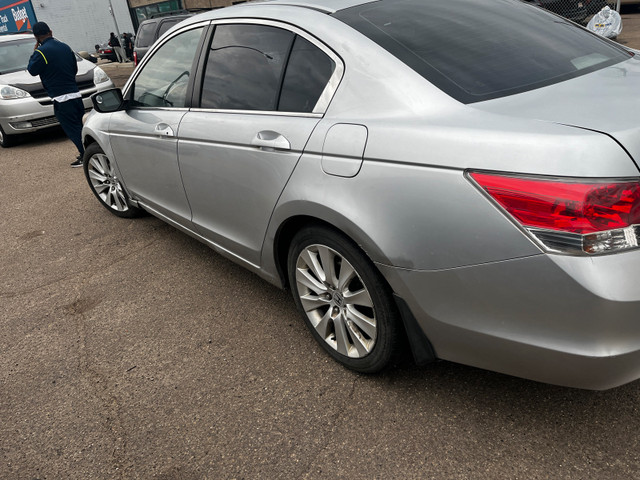 Honda accord 2008 279000 in Cars & Trucks in Edmonton - Image 2