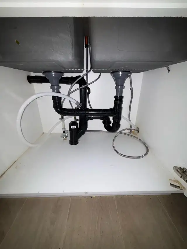 Plumbing Services65561303124482121