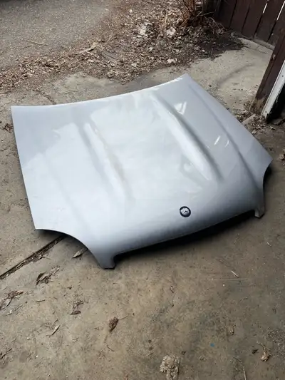 For sale hood from 1999 Mercedes SLK230 R170 in good condition. No rust No hail