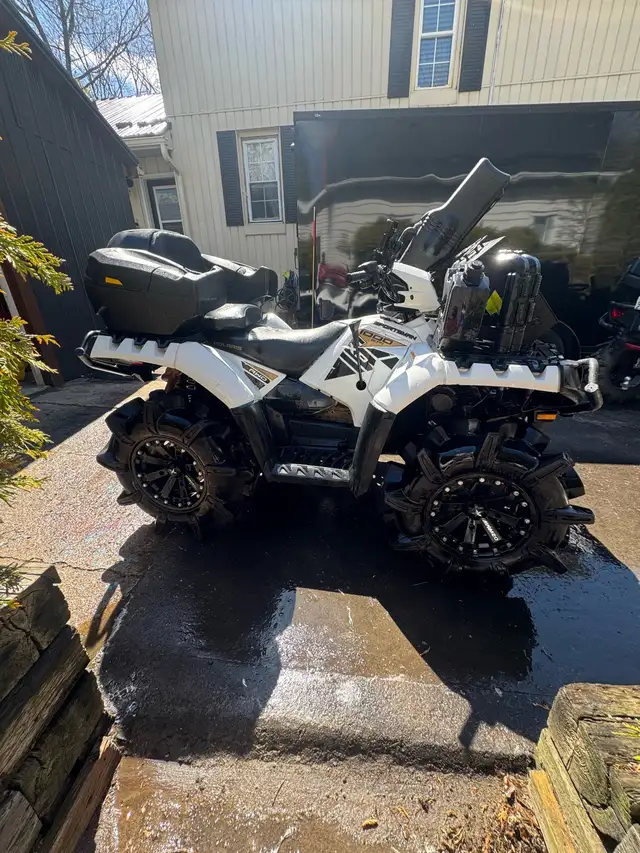 Polaris sportsman 1000 in ATVs in Barrie - Image 4