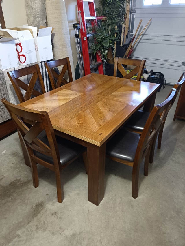 Dining Room Table Set, just refinished Dining Tables & Sets Calgary