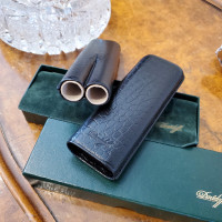 AUTH! Davidoff Leather Double Churchill Cigar Holder