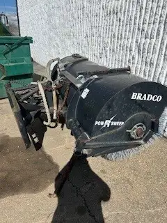 Bradco PowR Sweeper Model: 33612 Has been sitting outside for 3 years- it worked the last time it wa...