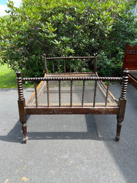 RARE  ANTIQUE Jenny Lind Spool Bed. Up to 68”x46” mattress.  