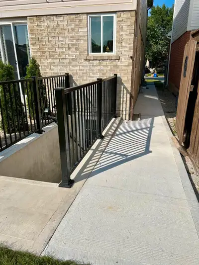 Legal 2-Bedroom Basement Apartment – Private Entrance