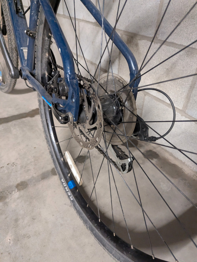 Fuji Traverse 1.5 dans Randonnée, ville et hybrides  à Ville de Montréal - Image 3