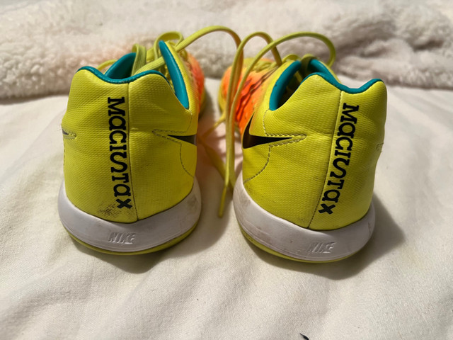 Soccer shoes best sale mississauga