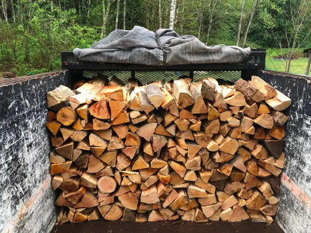 $399 FIREWOOD 1 AND 2 YR DRY MAPLE SPLIT PHONE ONLY 902-401-1027