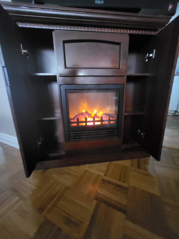 Electric Fireplace in Fireplace & Firewood in Mississauga / Peel Region - Image 2