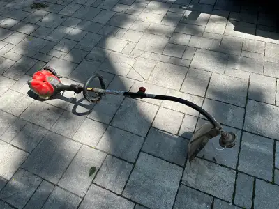Craftsman 25cc Gas Trimmer, View more