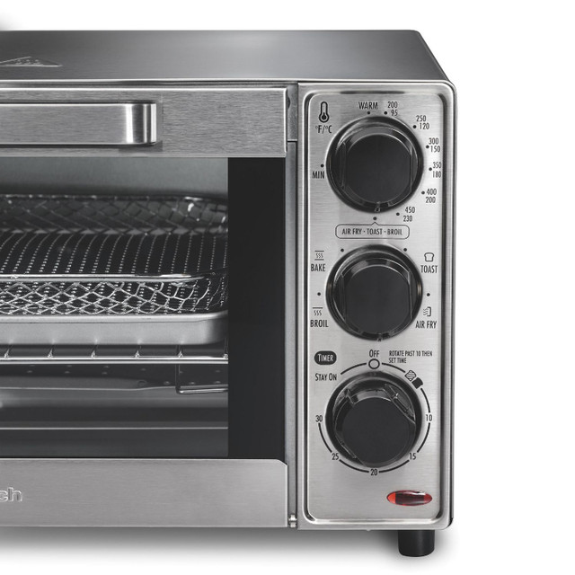 New Hamilton Beach Sure-Crisp Air Fryer Toaster Oven 31403C in Toasters & Toaster Ovens in Mississauga / Peel Region - Image 4