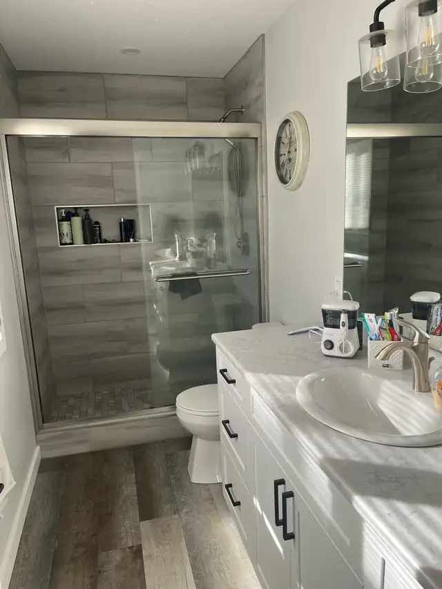 Lakefront home for sale in Houses for Sale in Moose Jaw - Image 4