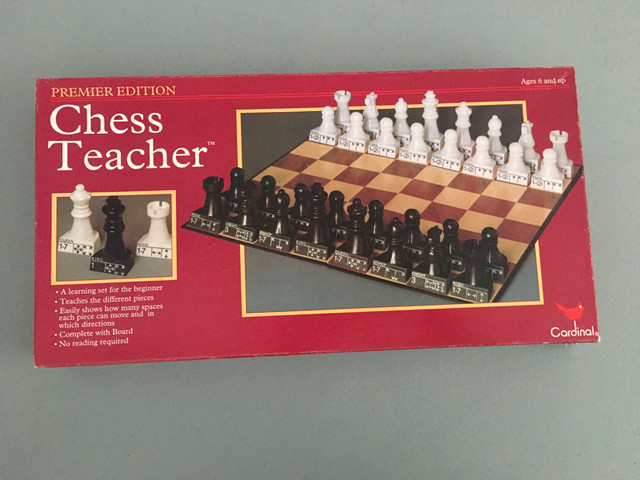 Chess Teacher Board Game dans Jouets et jeux  à Ville de Montréal