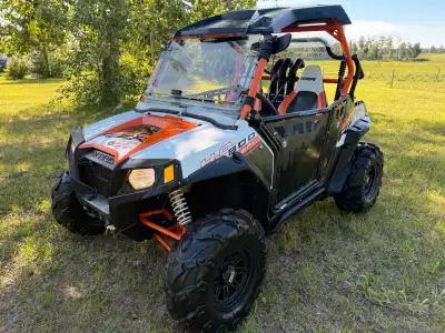 2013 rzr 800 armour doors, snorkel kit, new battery, aftermarket exhaust, nice SS wheels, fox adjust...