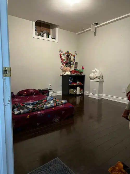one bed -room for a couple in a big 3BR basement in Brampton, Sandalwood and Fernforest / Bramlea ar...