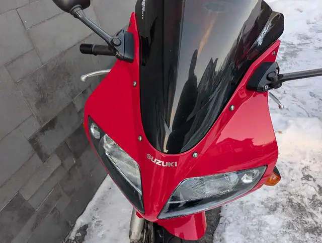 SV1000S low kms serviced in Sport Bikes in Hamilton - Image 10