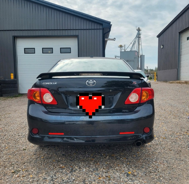 2009 Toyota Corolla S Manual in Cars & Trucks in Kitchener / Waterloo - Image 2
