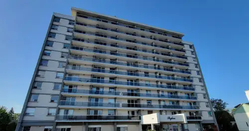 LOOKING for ROOMMATE Where: 322 Brock St. *** What: 1 FURNISHED bdrm to sublet, in a 2-bdrm furnishe...