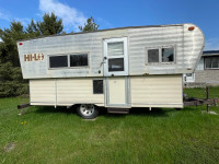 Hi-lo camper trailer