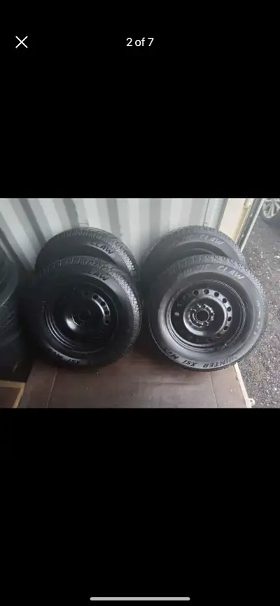 Set of 4 ARCTIC CLAW winter tires with rims (225 75 16) pattern (5×114.3) HYUNDAI SANTA FE