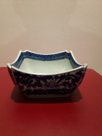 Vintage Chinese Blue and White Square Porcelain Bowl.