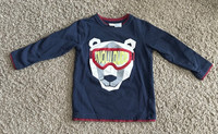 Snowdude sweater/sweatshirt - 5-6 years 
