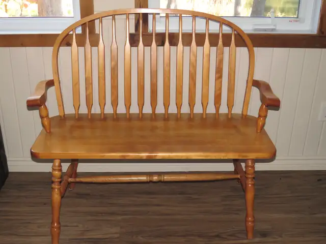 Solid Maple Windsor Bench