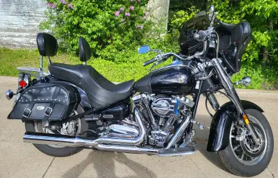 2006 Yamaha Road Star 1700 Midnight Edition in excellent shape with low mileage new tires and brakes...