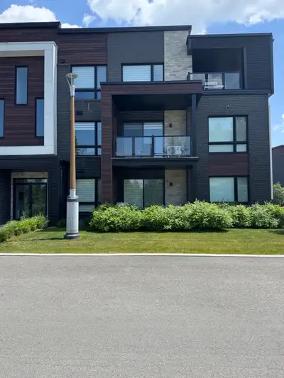 Logement 6 1/2 à louer