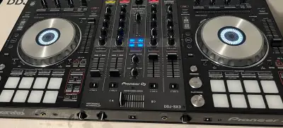 Ddj sx3 with hard case, View more